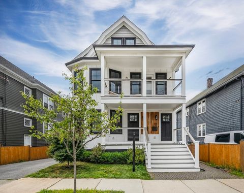 72 Governor Winthrop Rd 2 Somerville MA 02145