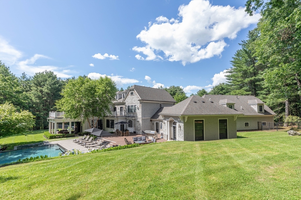 226 Cochituate Rd