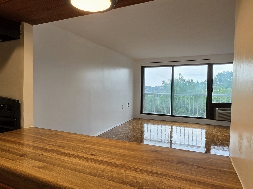 1105 Massachusetts Ave #6A, Cambridge, MA, 1105 Massachusetts Ave #6A, Cambridge, MA Photo #2