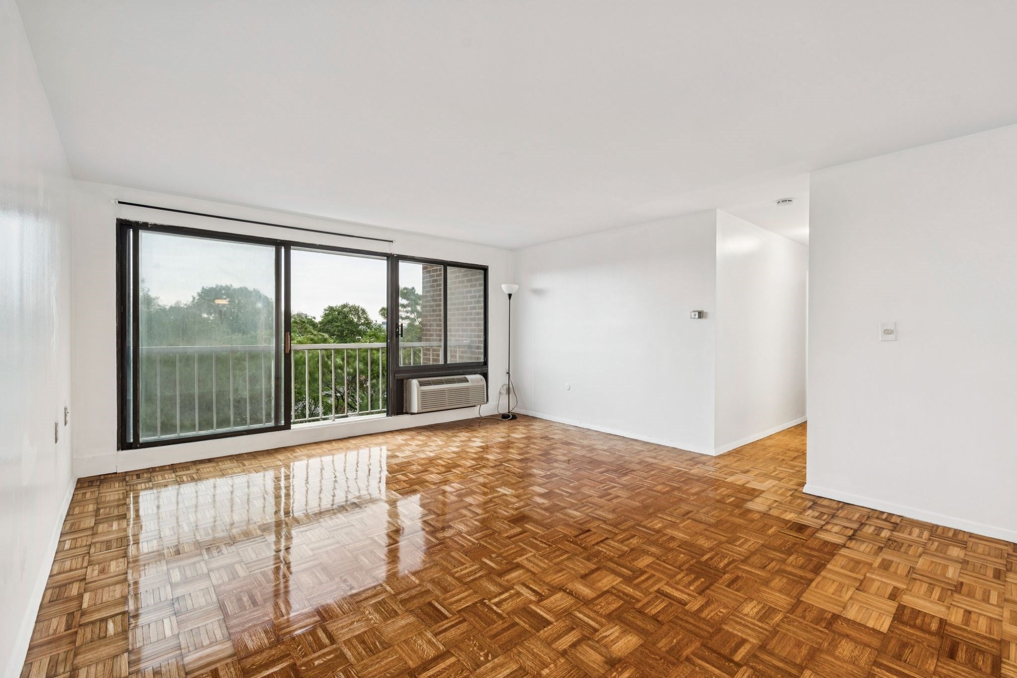 1105 Massachusetts Ave 6A, Cambridge MA 02138