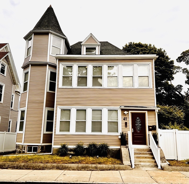 41 Gleason St