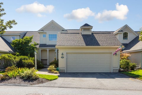 Photo of 51 Carriage Hill Circle #51, Southborough, MA 01772 (MLS # 73582845)