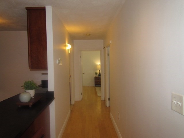 Somerville, Massachusetts 02143, United States, 2 Bedrooms Bedrooms, ,1 BathroomBathrooms,Residential,Active,145798