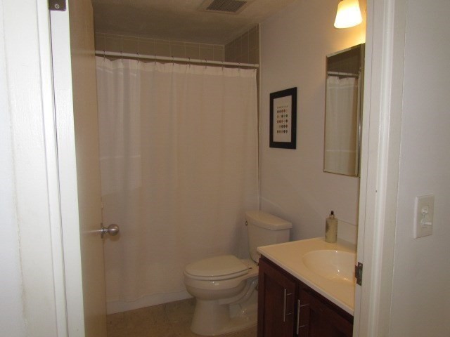 Somerville, Massachusetts 02143, United States, 2 Bedrooms Bedrooms, ,1 BathroomBathrooms,Residential,Active,145798