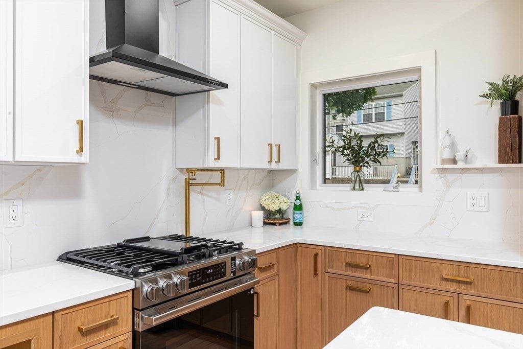 28 Thornton Park #B, Winthrop, MA, 28 Thornton Park #B, Winthrop, MA Photo #15