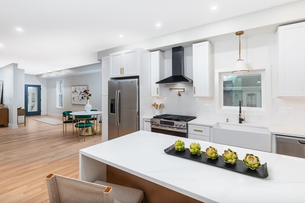 28 Thornton Park #B, Winthrop, MA, 28 Thornton Park #B, Winthrop, MA Photo #18