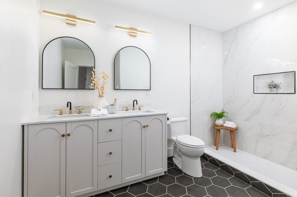 28 Thornton Park #B, Winthrop, MA, 28 Thornton Park #B, Winthrop, MA Photo #22