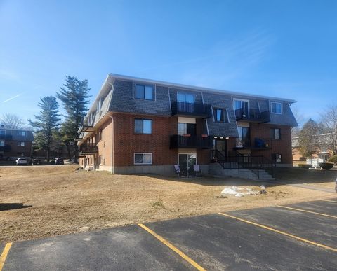 Photo of 176 Maple Avenue #6-26, Rutland, MA 01543 (MLS # 73500070)