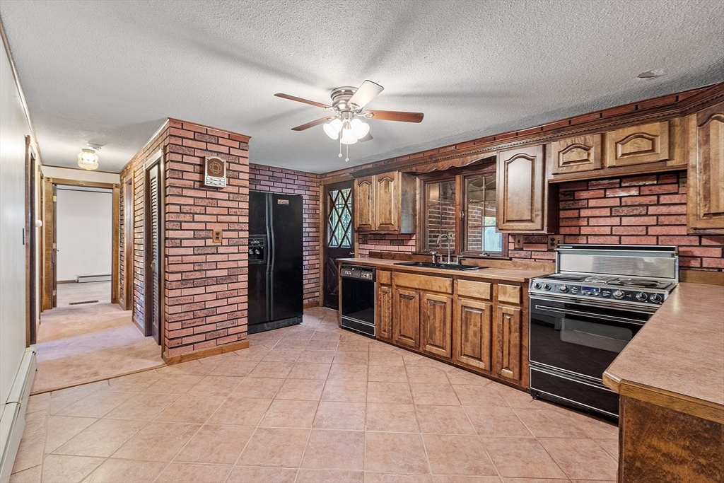 87 Hubbardston Road