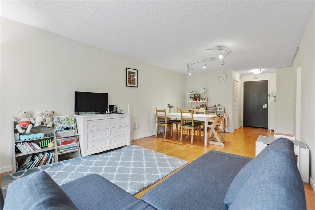 50 Longwood Ave 311