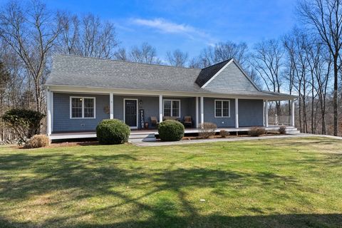 135 Sutherland Somerset MA 02726