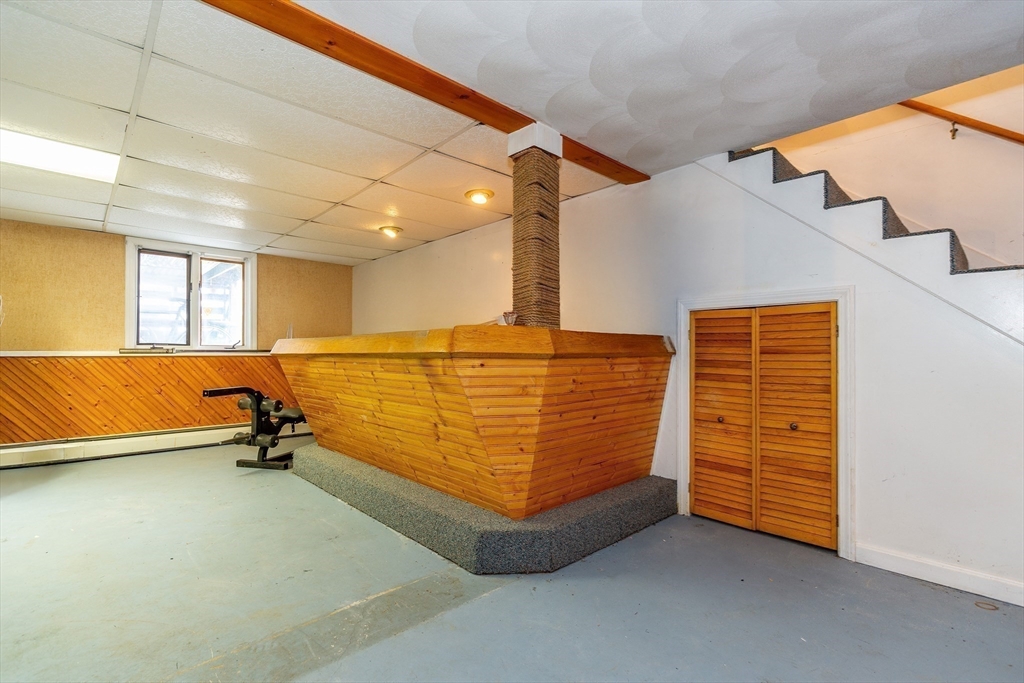 Rehoboth, Massachusetts 02769, United States, 4 Bedrooms Bedrooms, ,3 BathroomsBathrooms,Residential,Pending,154155