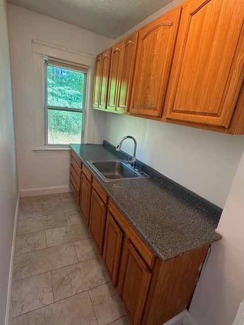 47 Longwood Ave #2, Fitchburg, MA, 47 Longwood Ave #2, Fitchburg, MA Photo #4
