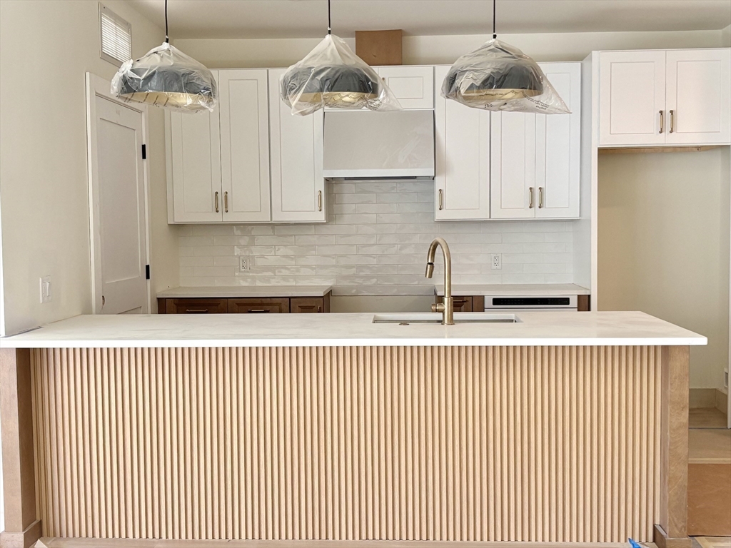 1025 Massachusetts Avenue 304