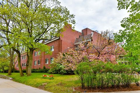 332 Jamaicaway 406 Boston MA 02130