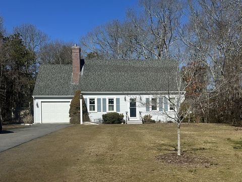 19 Tiller Dr Falmouth MA 02536