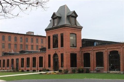 55 Green  Street O2 Clinton MA 01510