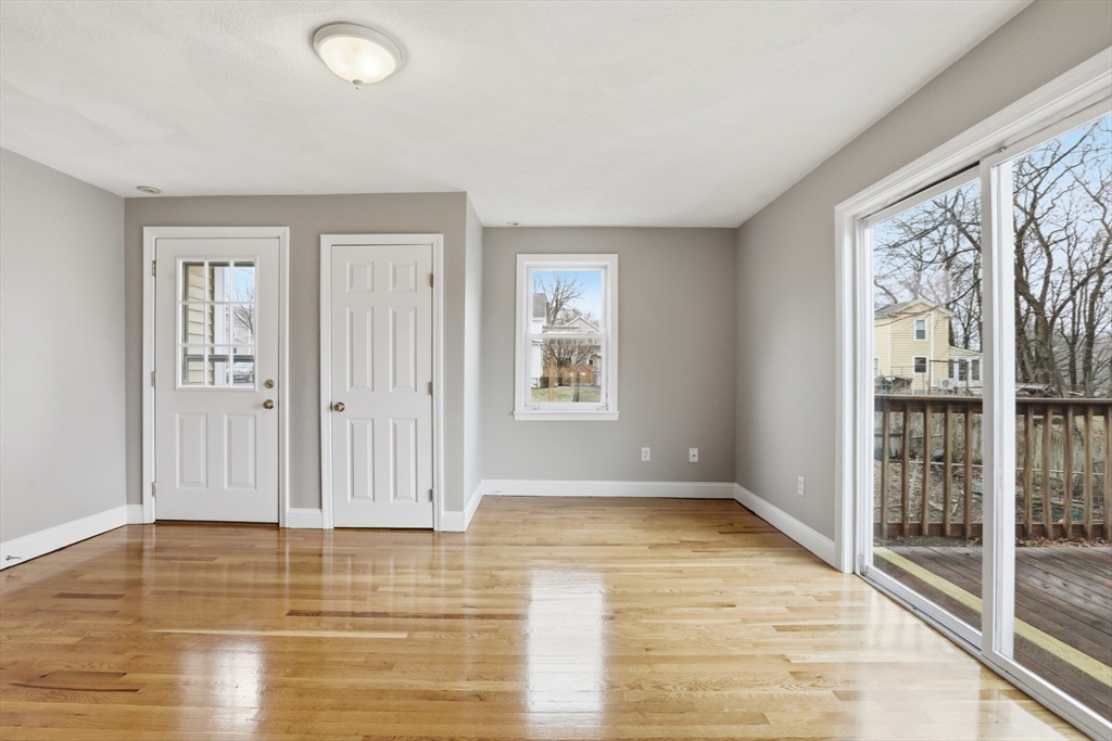 20 Buck St, Woburn, MA Photo #7