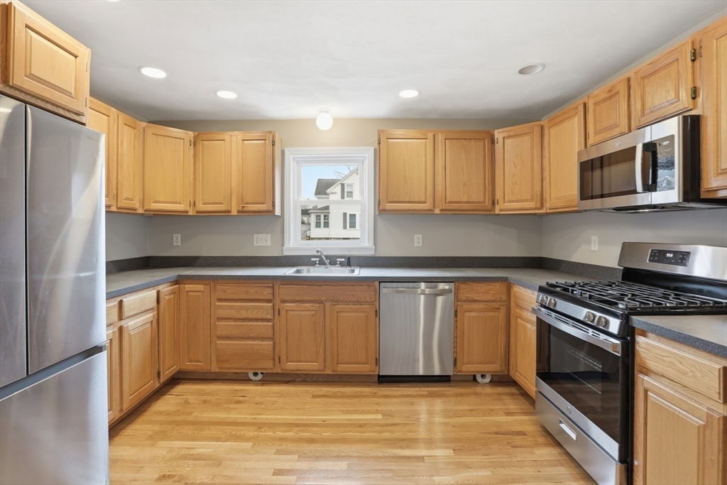 Photo of 20 Buck St, Woburn, MA