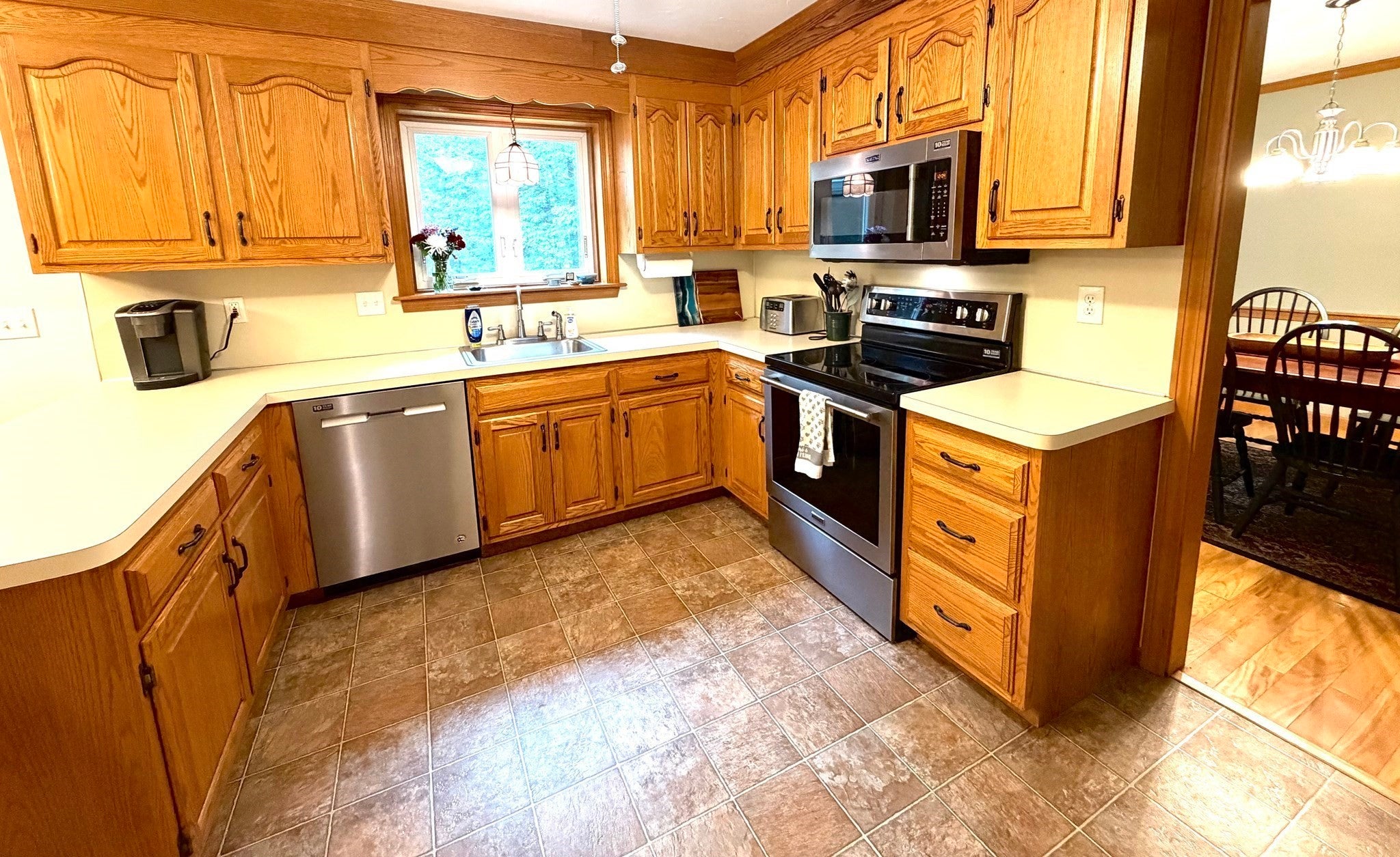 17 Fox Run Road, Medway, MA, 17 Fox Run Road, Medway, MA Photo #15