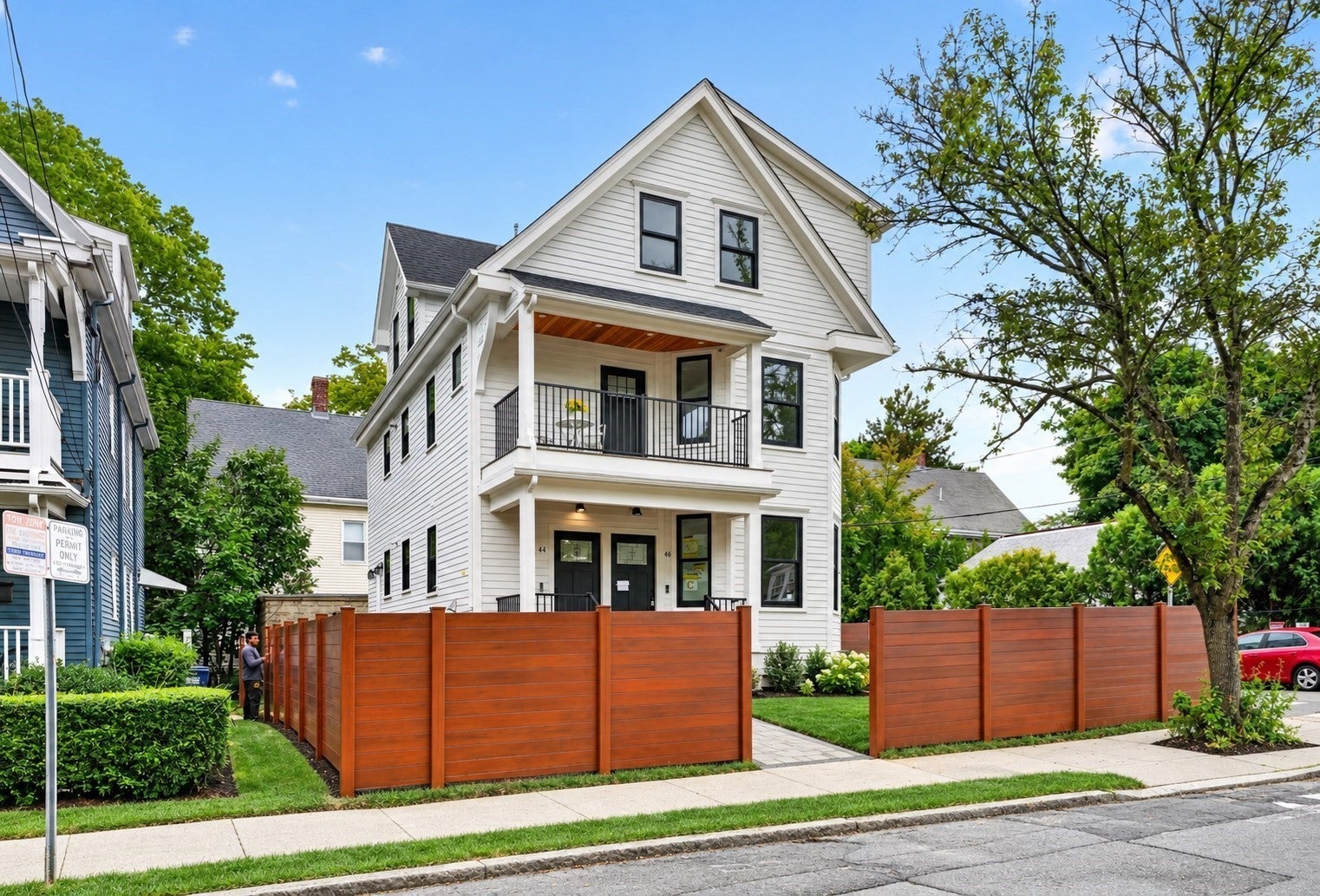 44 Walden St 44
