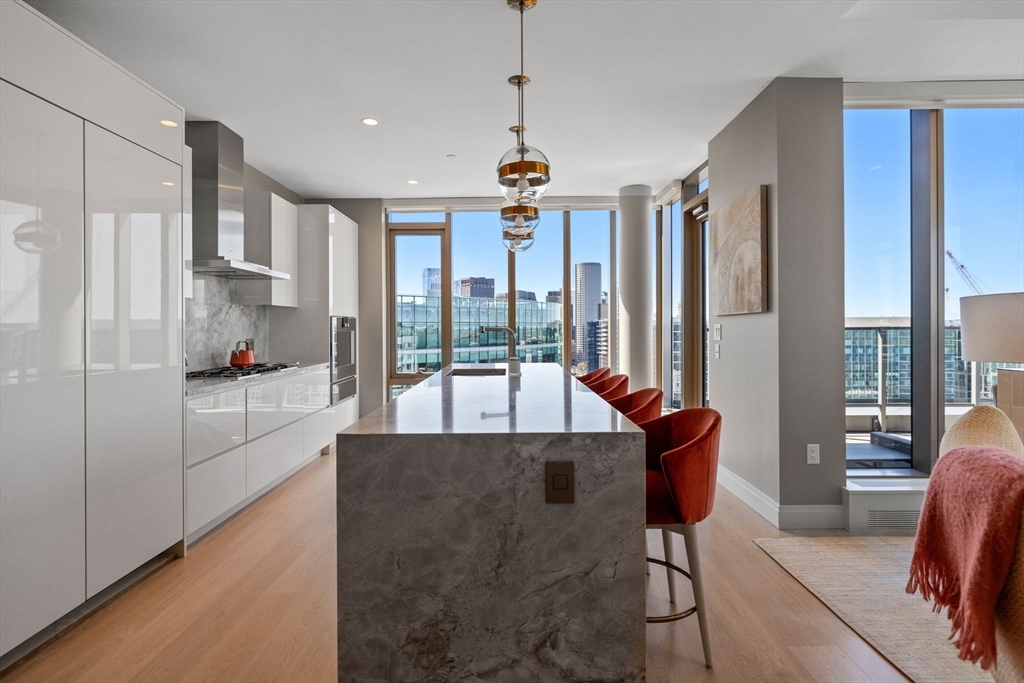 133 Seaport Blvd. PH3A