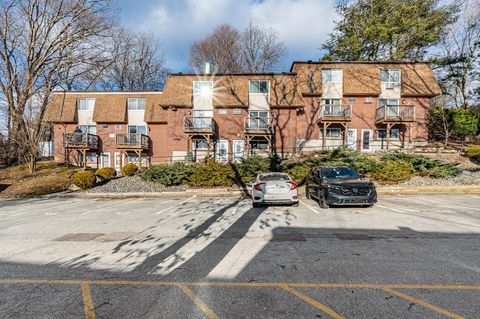 645 Robbins Ave 55 Dracut MA 01826
