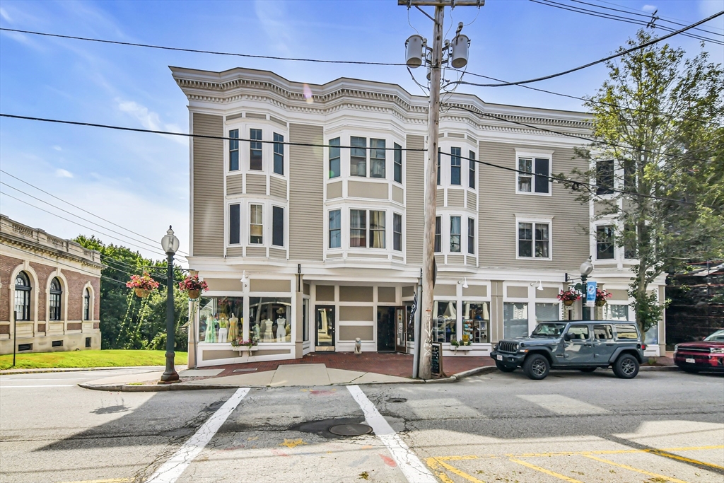 104 Main St #2, Amesbury, MA Photo #27