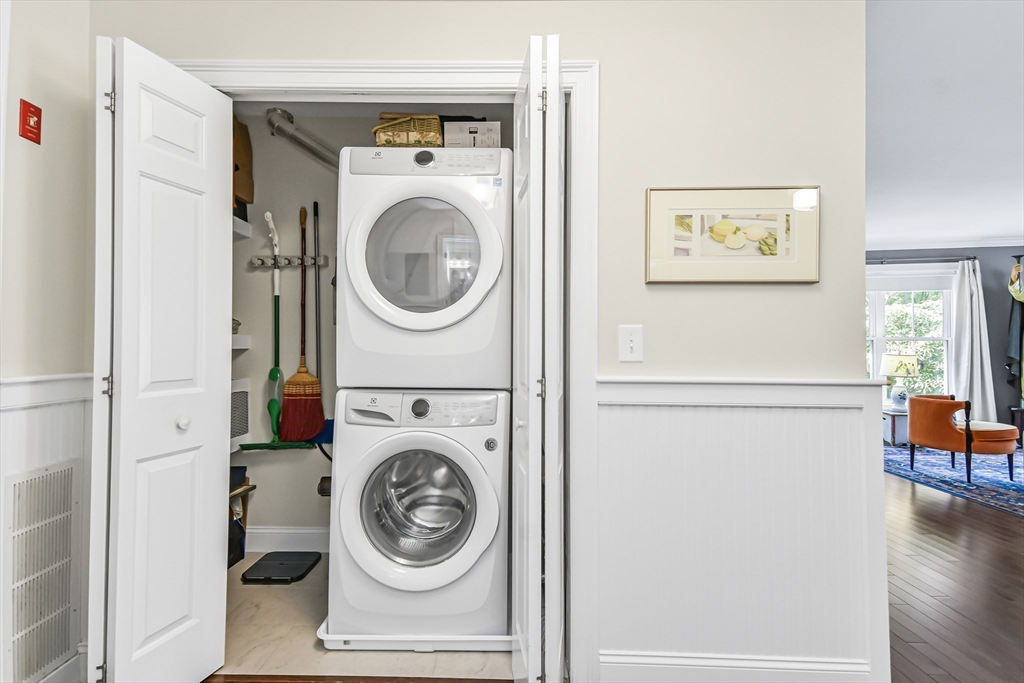 104 Main St #2, Amesbury, MA Photo #16