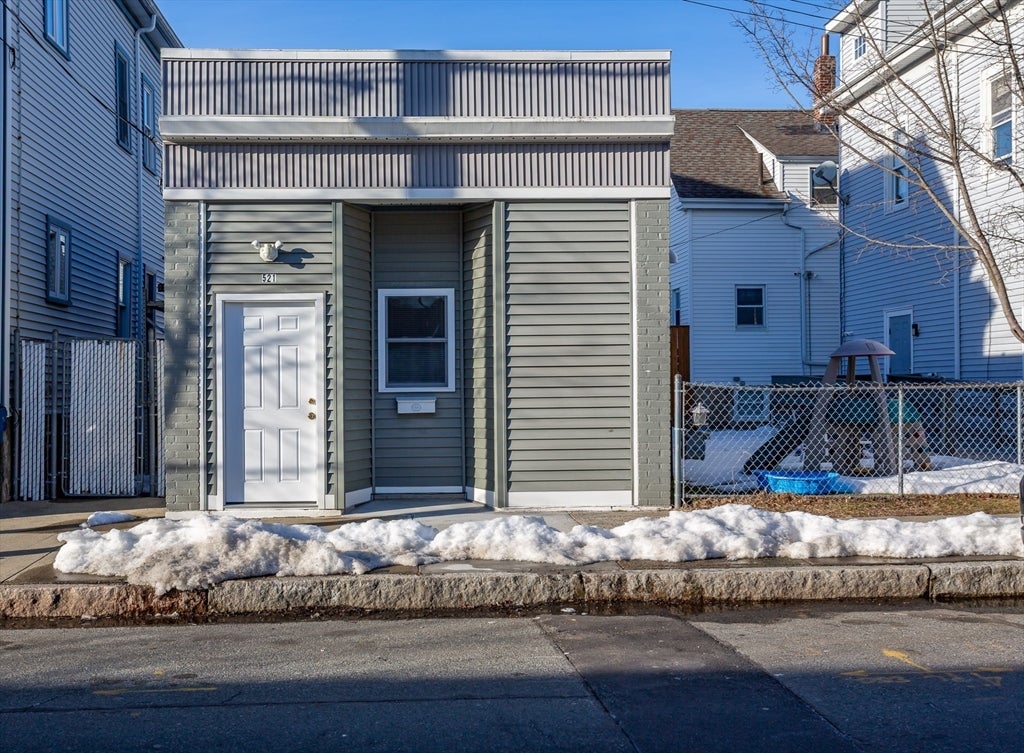 521 Kempton St, New Bedford, MA Photo #2