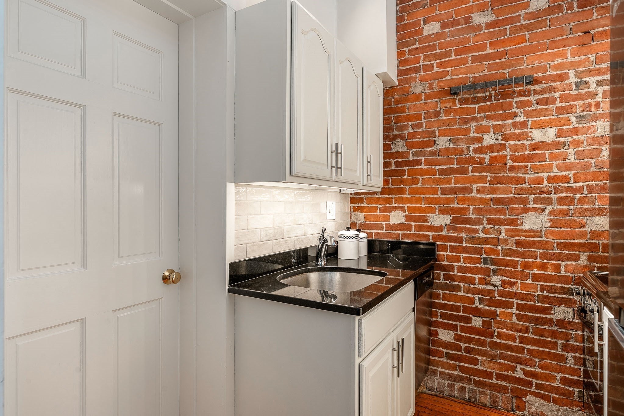 411 Beacon St #5, Boston, MA, 411 Beacon St #5, Boston, MA Photo #6