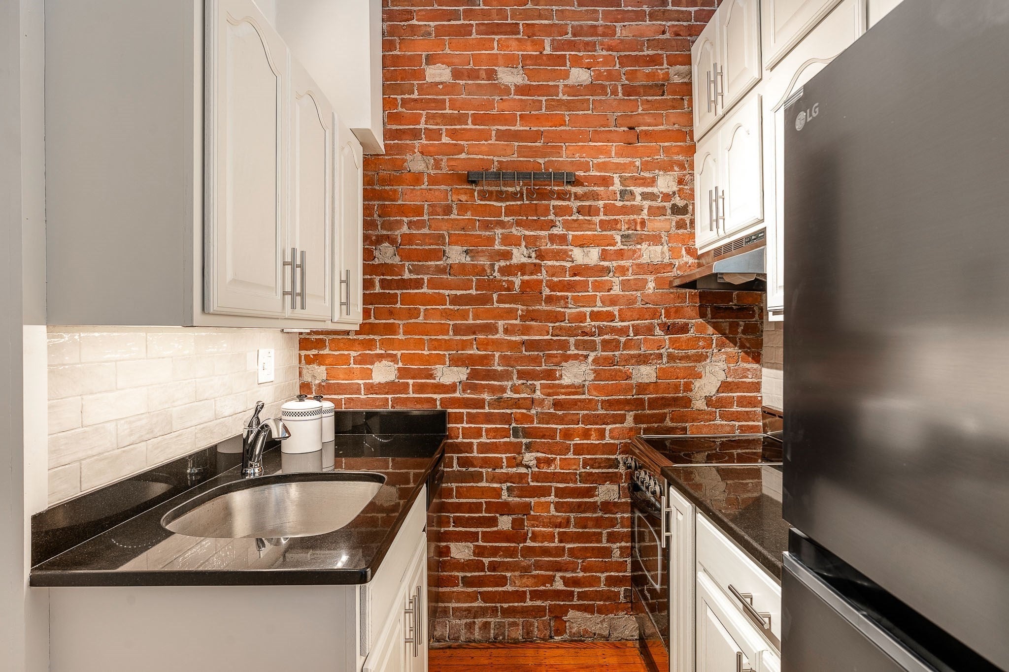 411 Beacon St #5, Boston, MA, 411 Beacon St #5, Boston, MA Photo #5