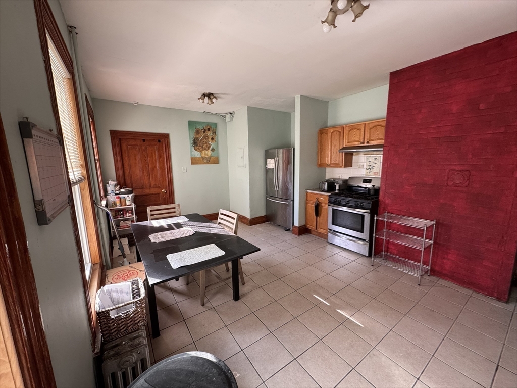 472 Warren St, Boston, MA Photo #17