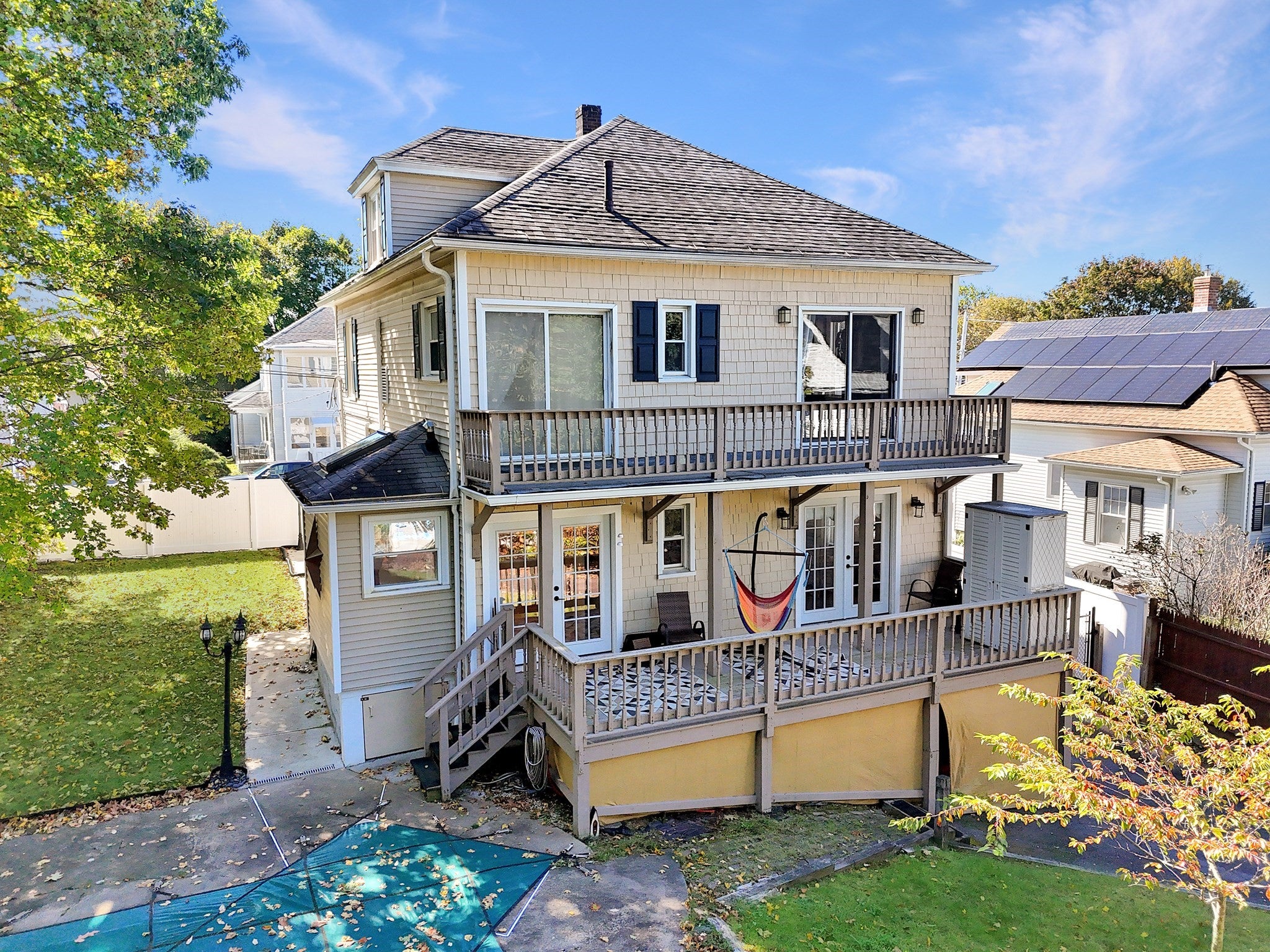 25 Wasa St
