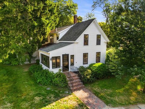 486 Main St Amesbury MA 01913