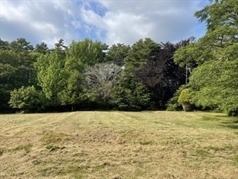 349 Old Fall River Rd