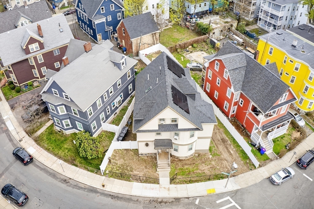 37 Stonehurst St, Boston, MA Photo #32