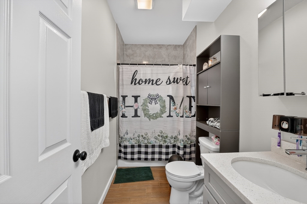37 Stonehurst St, Boston, MA Photo #19