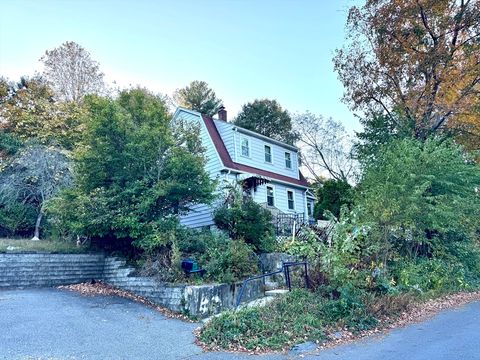 4 Ardmore Ave Burlington MA 01803