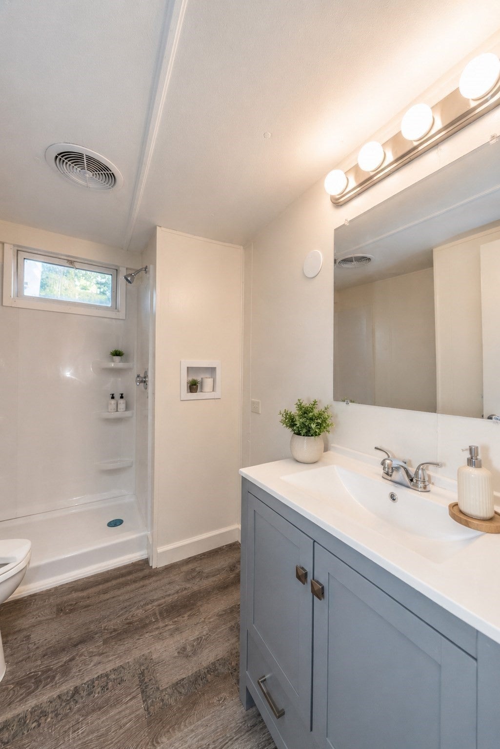 163 Highland St, Clinton, MA, 163 Highland St, Clinton, MA Photo #10