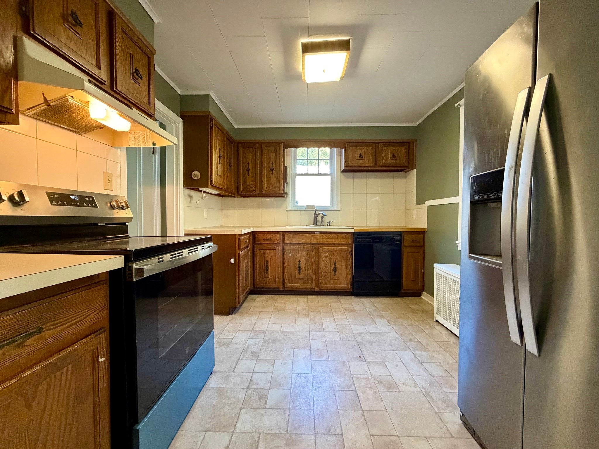 32 Wamsutta Avenue, Worcester, MA, 32 Wamsutta Avenue, Worcester, MA Photo #10