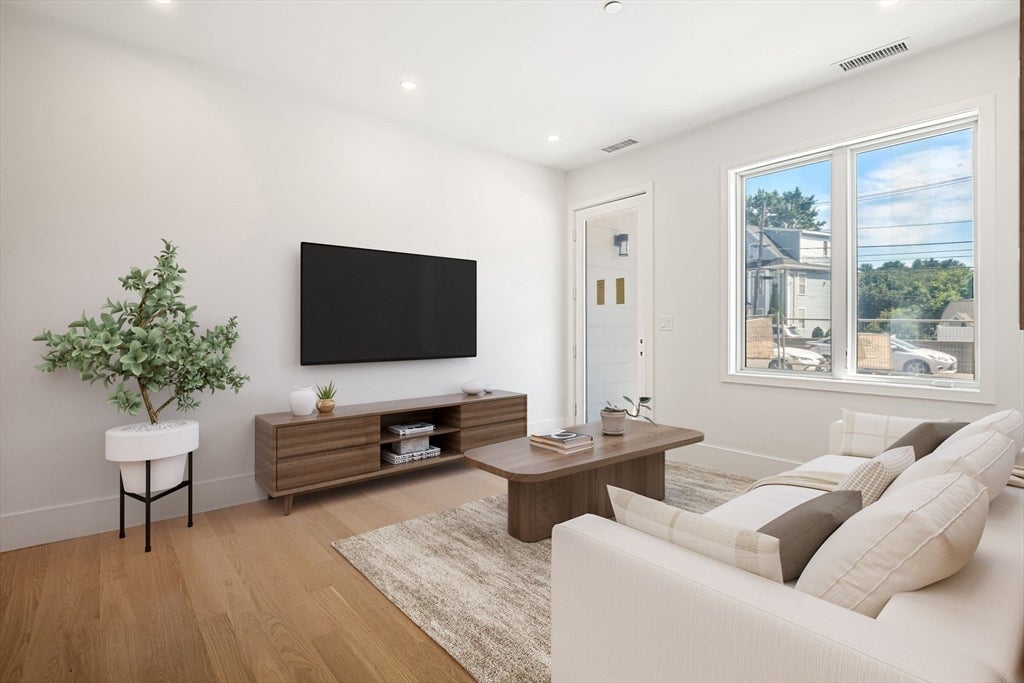 50 Jackson Street #104, Newton, MA, 50 Jackson Street #104, Newton, MA Photo #4