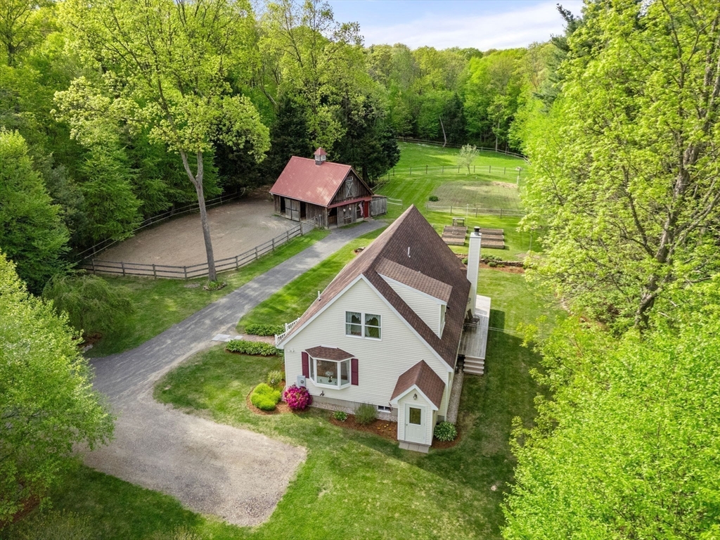 135 East Hill Rd