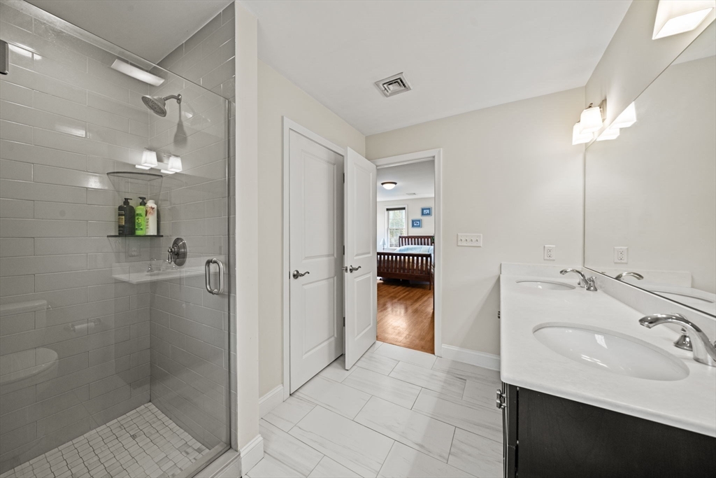 2 O'connor Lane, Woburn, MA, 2 O'connor Lane, Woburn, MA Photo #25