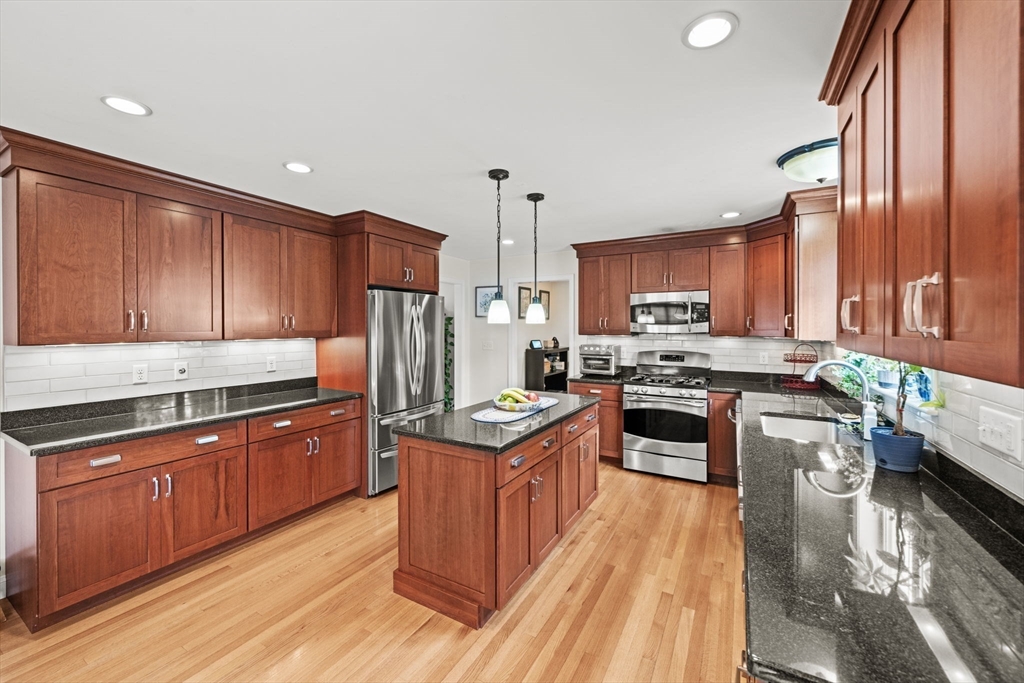 2 O'connor Lane, Woburn, MA, 2 O'connor Lane, Woburn, MA Photo #7