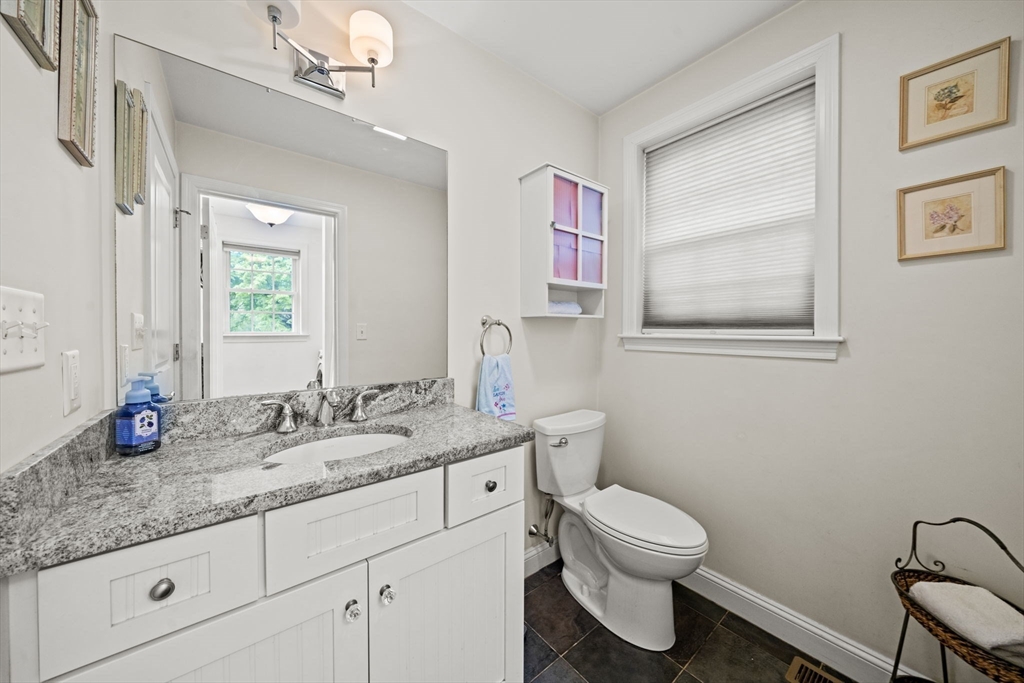 2 O'connor Lane, Woburn, MA, 2 O'connor Lane, Woburn, MA Photo #18