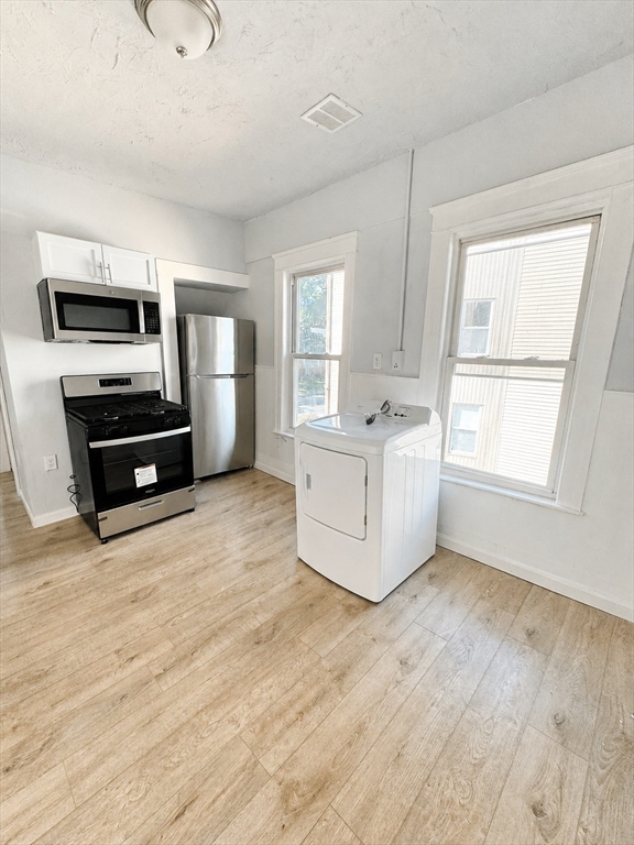 143 Dorcester St, Worcester, MA Photo #12