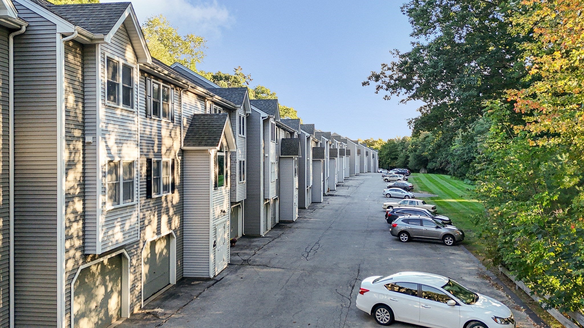124 Tennis Plaza Rd #56, Dracut, MA, 124 Tennis Plaza Rd #56, Dracut, MA Photo #2