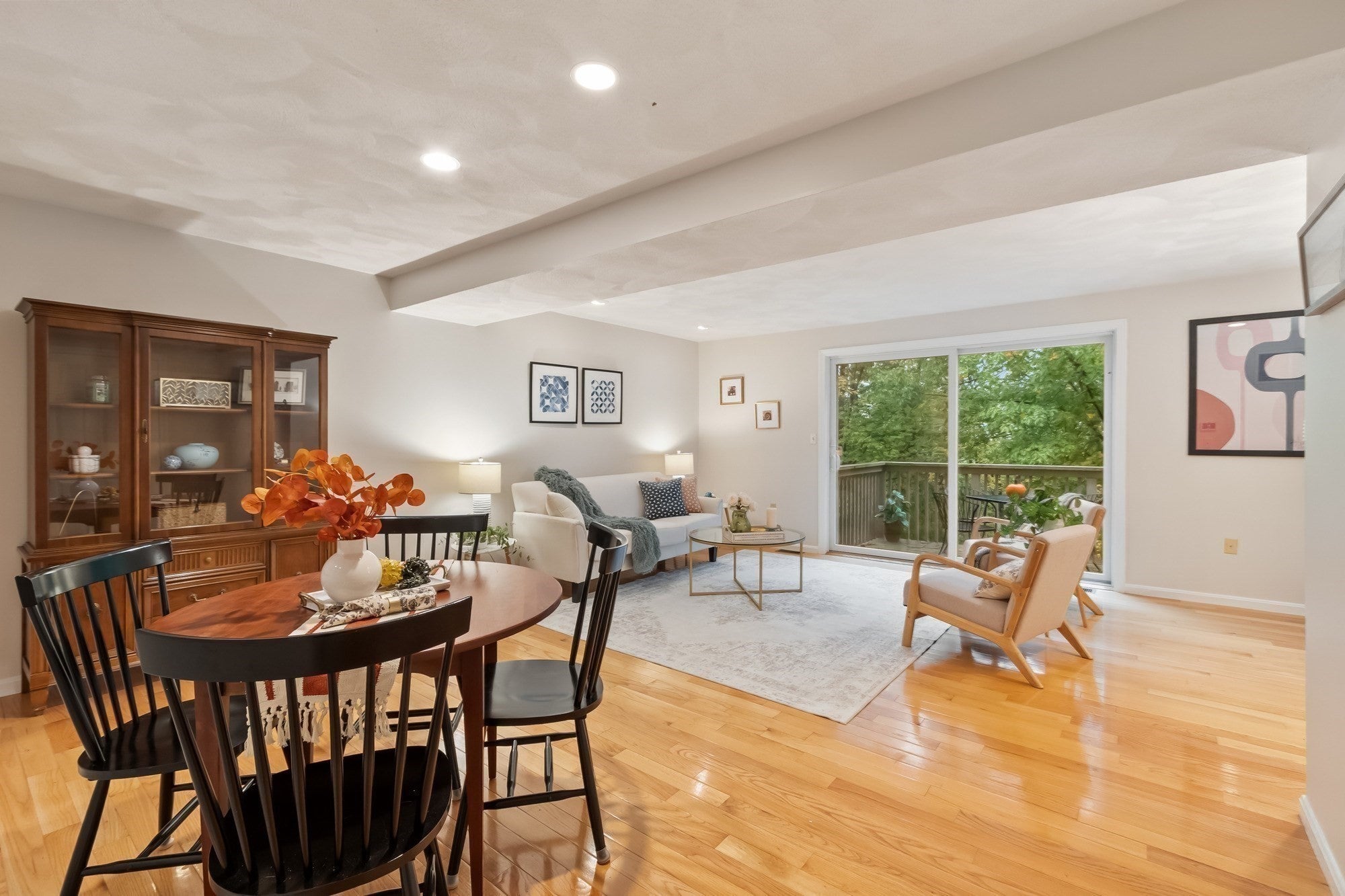 1904 Lewis O. Gray Drive #1904, Saugus, MA, 1904 Lewis O. Gray Drive #1904, Saugus, MA Photo #17
