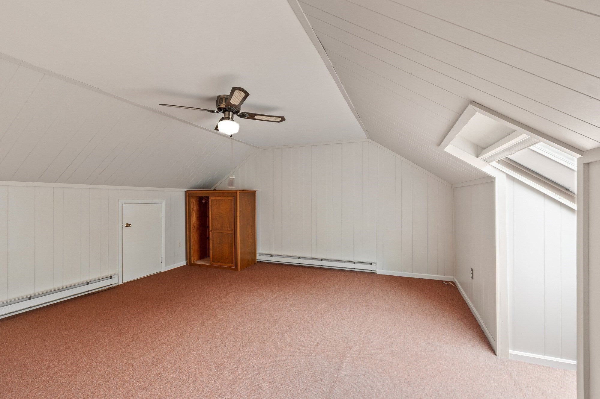 1904 Lewis O. Gray Drive #1904, Saugus, MA, 1904 Lewis O. Gray Drive #1904, Saugus, MA Photo #31